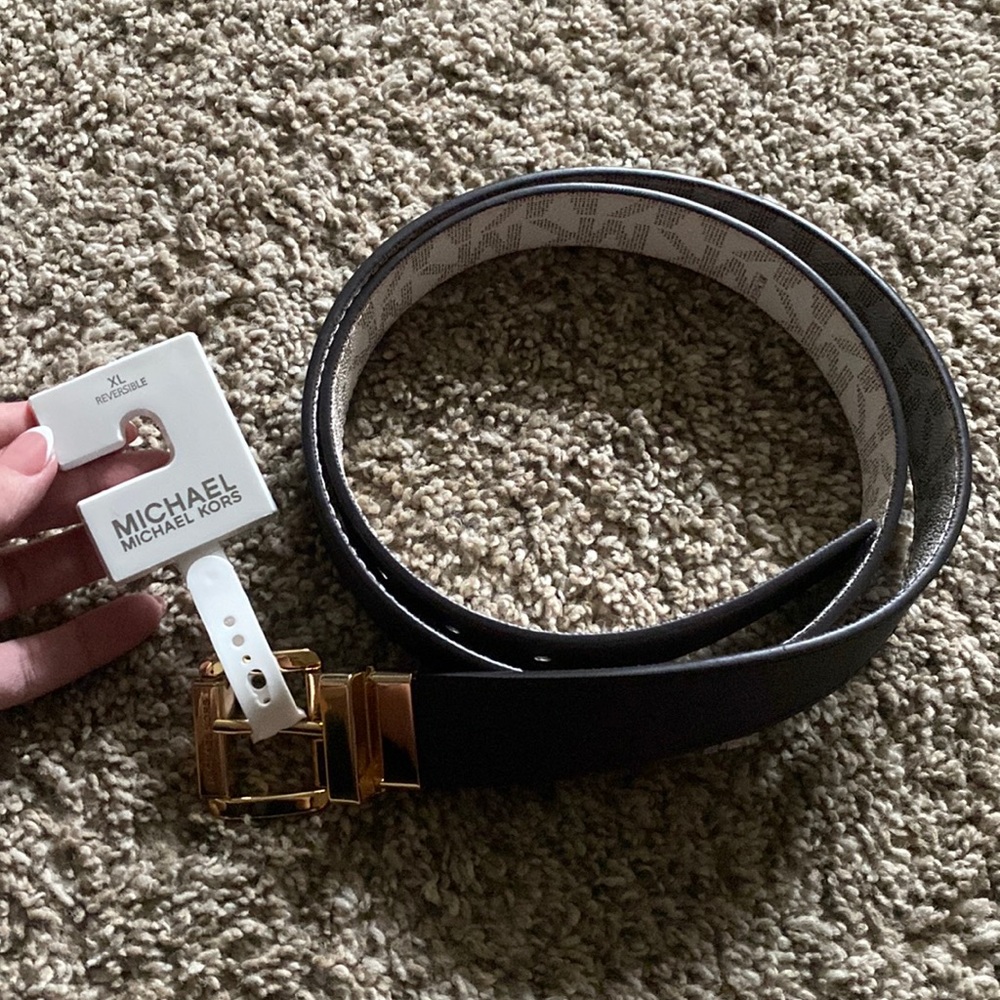 XL Michael Kors twist reversible belt